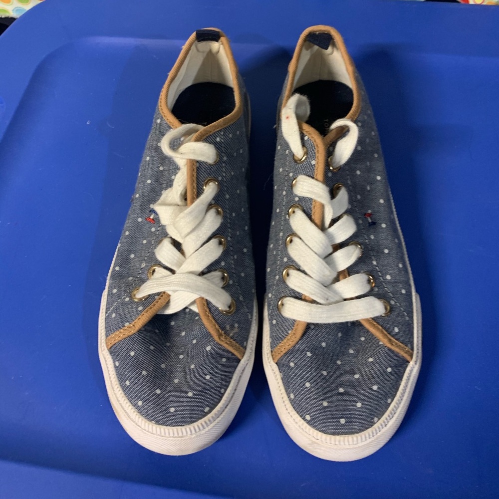 Women sneakers